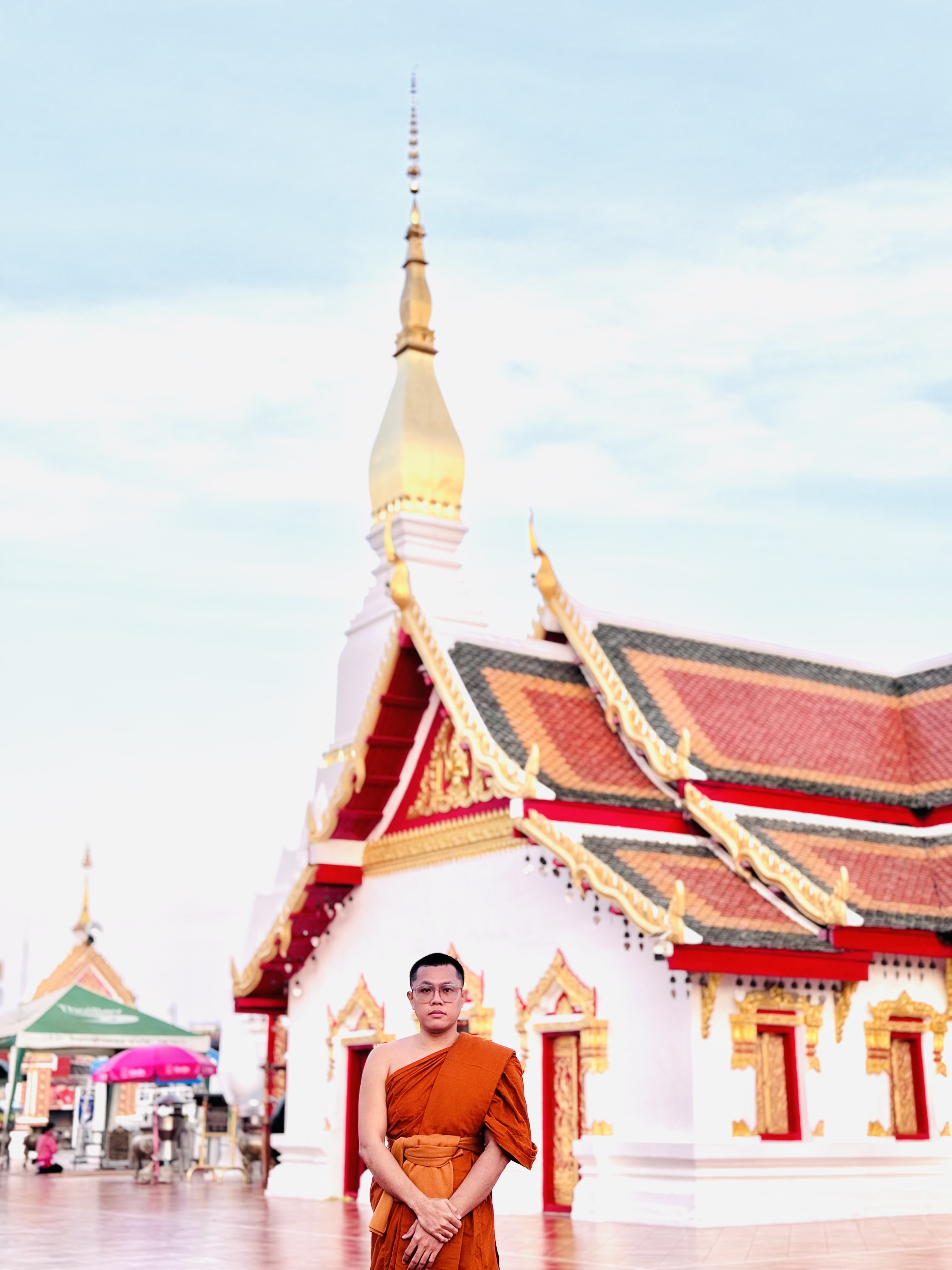 ลภัสกร
